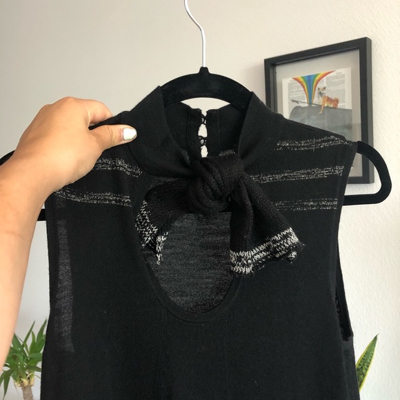 Nanette Lepore black dress with bow - Picture 6 of 8